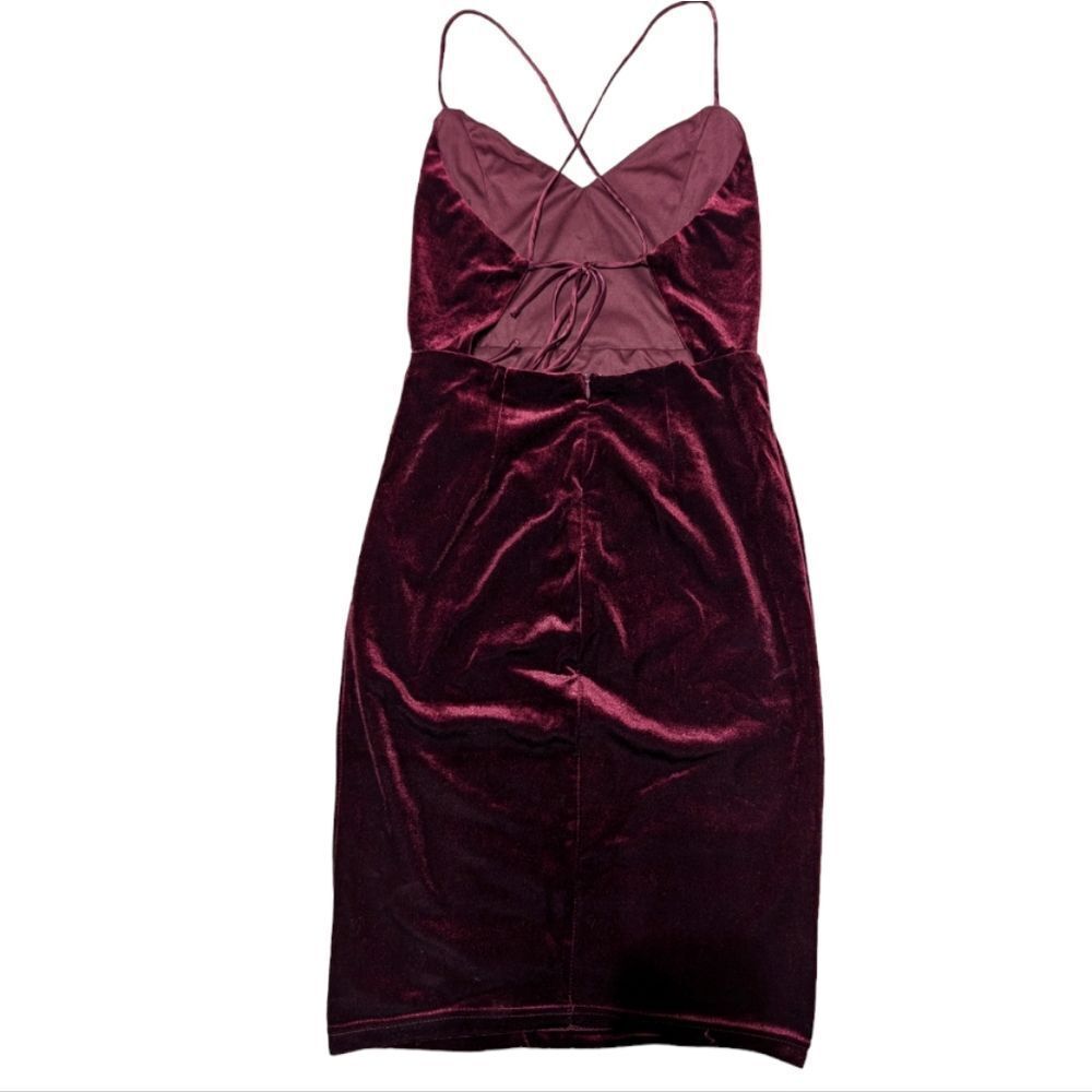 Lulu's Karmin Burgundy Velvet Lace-Up Bodycon Dress - Picture 3 of 4
